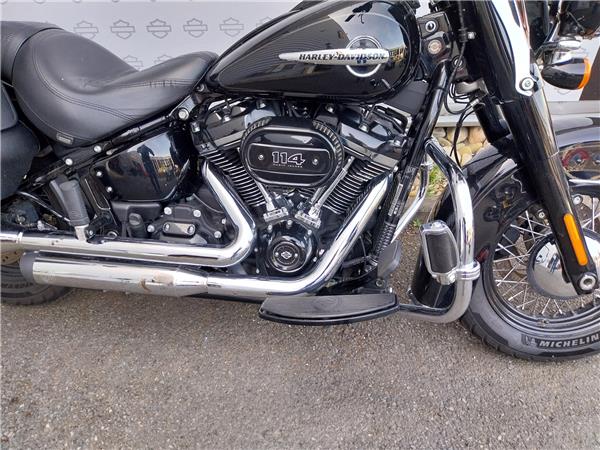 2018 HARLEY-DAVIDSON HERITAGE