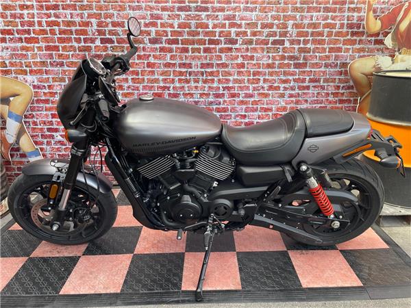 2018 HARLEY-DAVIDSON Street XG 750 Street Rod