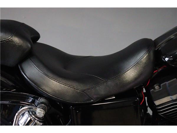2017 HARLEY-DAVIDSON DYNA FXDB STREET BOB