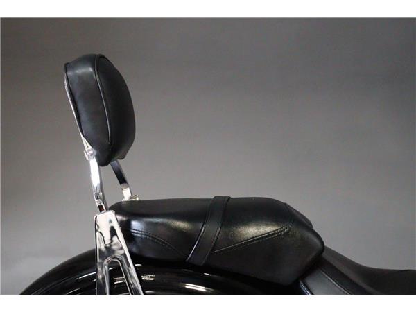 2017 HARLEY-DAVIDSON DYNA FXDB STREET BOB