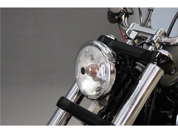 2017 HARLEY-DAVIDSON DYNA FXDB STREET BOB