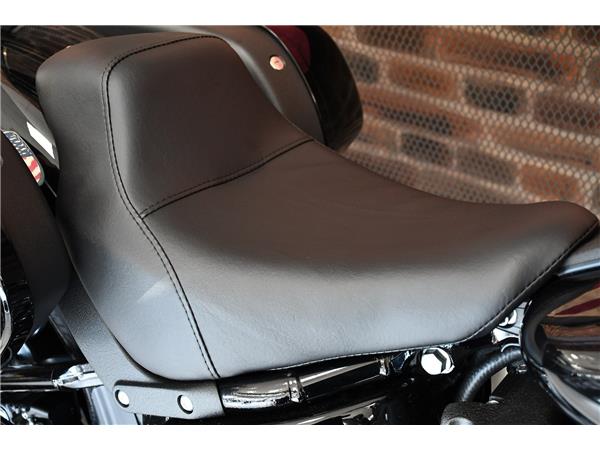 2025 HARLEY-DAVIDSON LOW RIDER ST