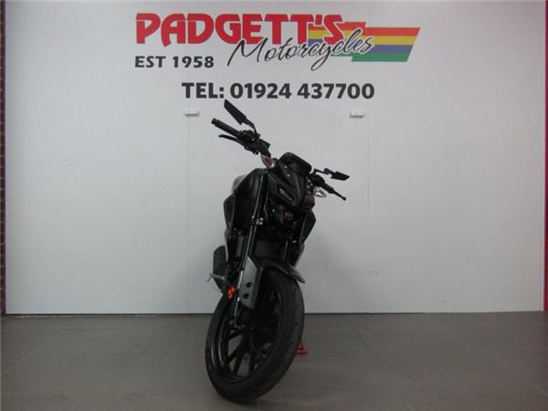 2024 Yamaha MT-125 BLACK