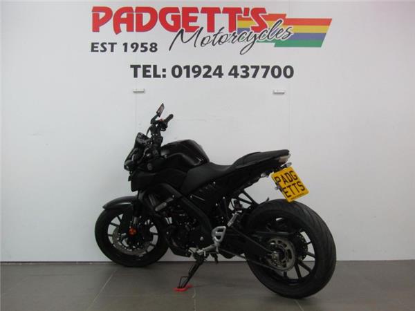 2024 Yamaha MT-125 BLACK