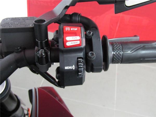 2024 Yamaha MT-125 BLACK