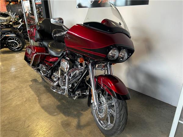 2012 HARLEY-DAVIDSON ROAD GLIDE