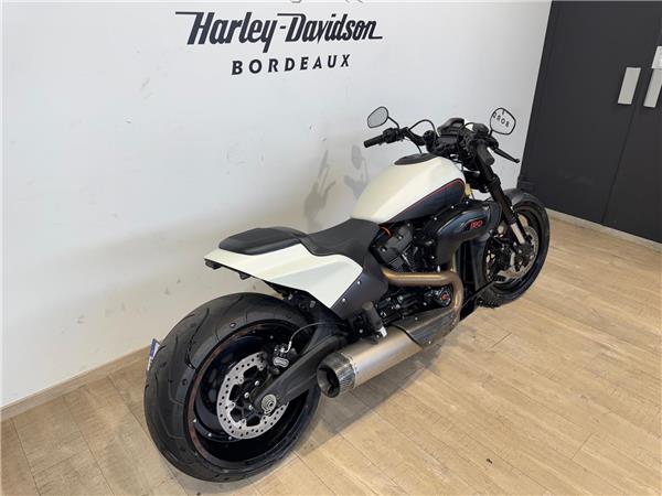 2019 HARLEY-DAVIDSON FXDR