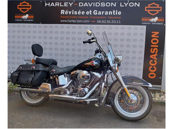 2015 HARLEY-DAVIDSON HERITAGE