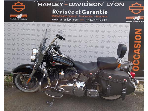 2015 HARLEY-DAVIDSON HERITAGE
