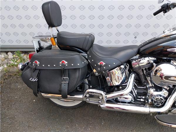 2015 HARLEY-DAVIDSON HERITAGE