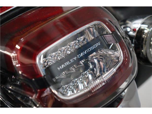 2025 HARLEY-DAVIDSON SOFTAIL FLHC HERITAGE CLASSIC