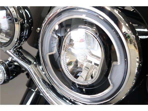 2025 HARLEY-DAVIDSON SOFTAIL FLHC HERITAGE CLASSIC