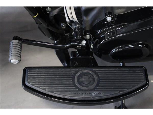 2025 HARLEY-DAVIDSON SOFTAIL FLHC HERITAGE CLASSIC