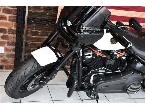 2019 HARLEY-DAVIDSON Fat Bob