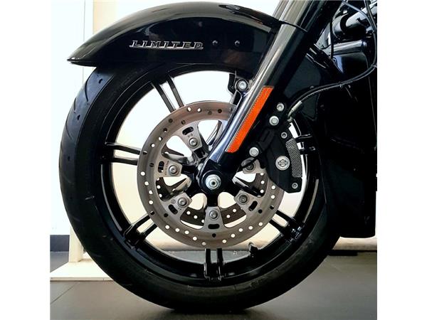  HARLEY-DAVIDSON ELECTRA GLIDE ULTRA LIMITED 114