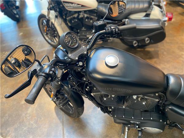 Harley-Davidson Sportster Iron XL883N - 2017