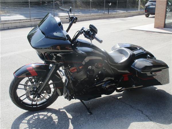 2018 CVO Road Glide