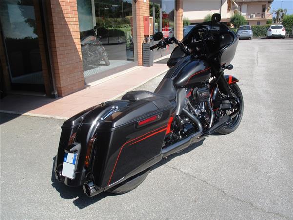 2018 CVO Road Glide