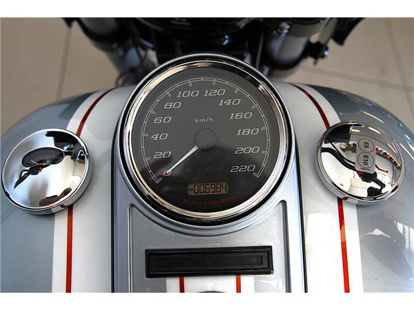 FLHRXS ROAD KING SPECIAL MY2021