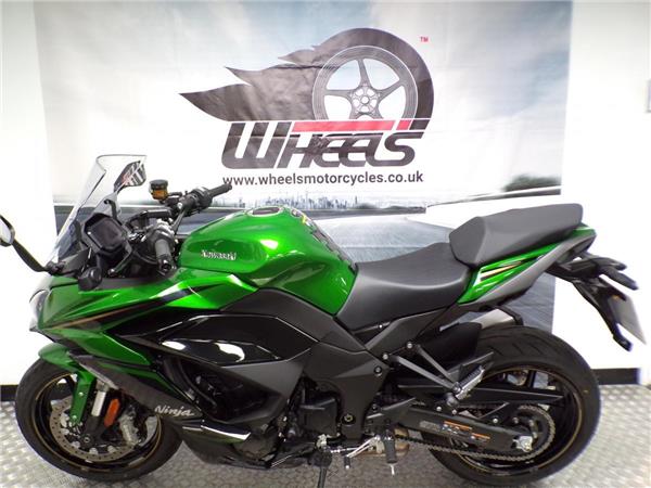 2025 Kawasaki Ninja 1100SX