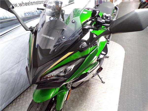 2025 Kawasaki Ninja 1100SX