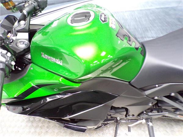 2025 Kawasaki Ninja 1100SX