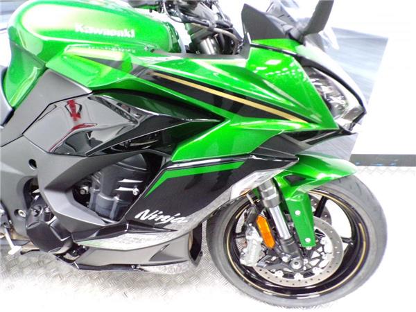 2025 Kawasaki Ninja 1100SX