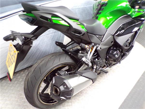 2025 Kawasaki Ninja 1100SX