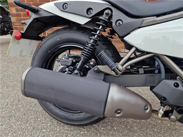 2025 KAWASAKI ELIMINATOR
