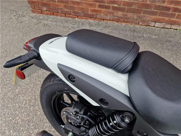 2025 KAWASAKI ELIMINATOR