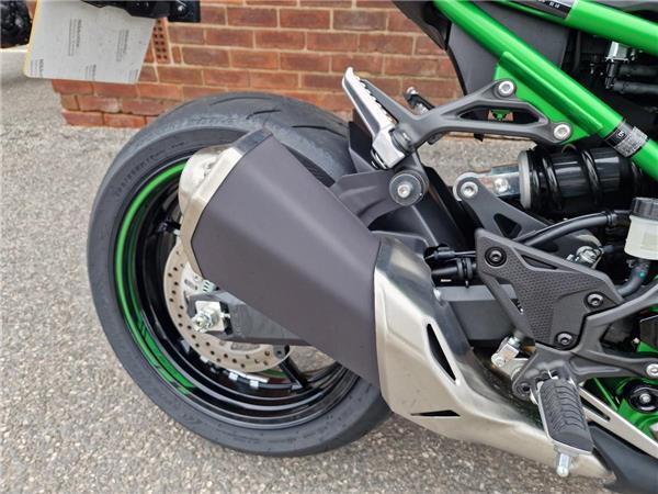 2025 Kawasaki Z900