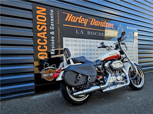 2010 HARLEY-DAVIDSON SPORTSTER 883