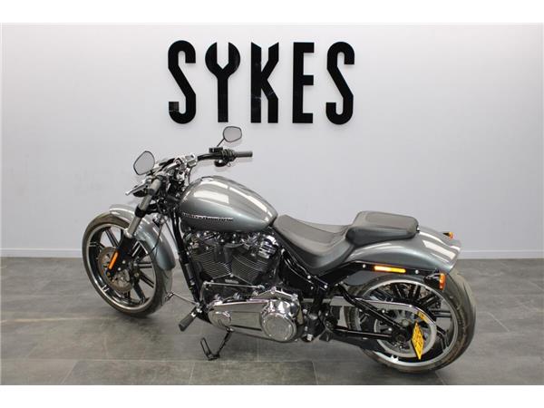 2022 Harley-Davidson Breakout 114