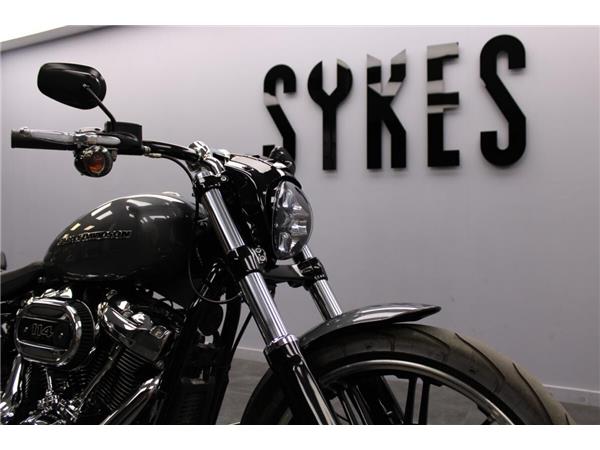 2022 Harley-Davidson Breakout 114