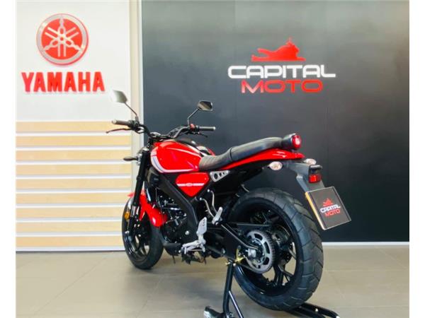 2022 Yamaha XSR-125 RED