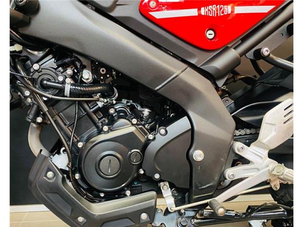 2022 Yamaha XSR-125 RED