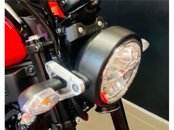 2022 Yamaha XSR-125 RED