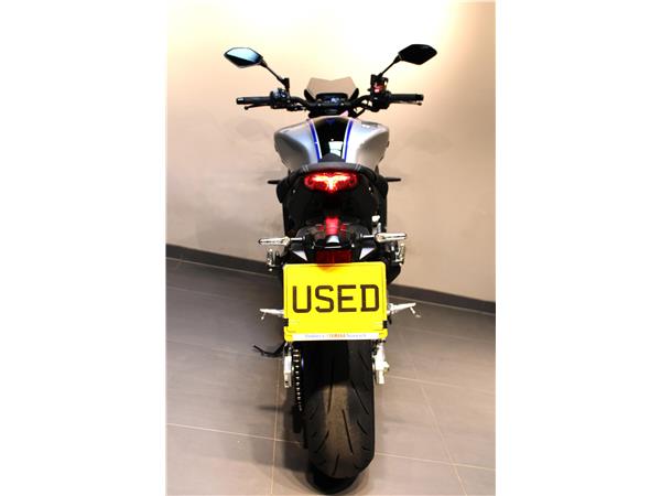YAMAHA MT-09 SP