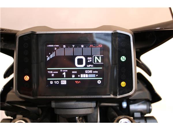 YAMAHA MT-09 SP