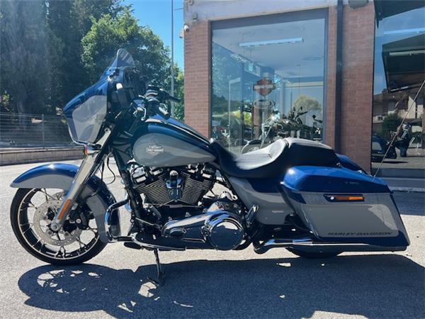 Harley-Davidson Touring FLHXS 114 Street Glide Special