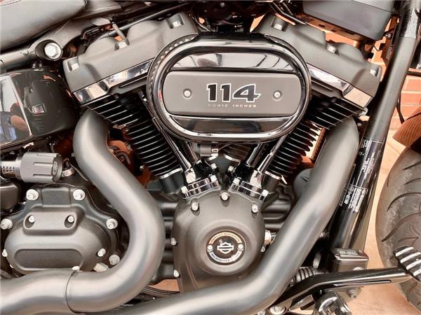 2019 HARLEY-DAVIDSON SOFTAIL FXFBS FAT BOB 114