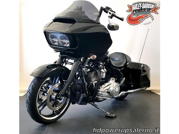 HARLEY-DAVIDSON ROAD GLIDE 107