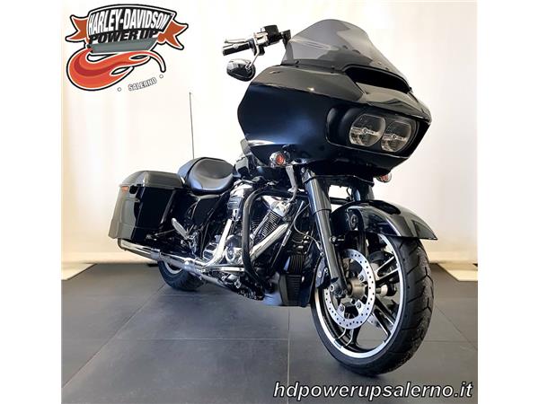 HARLEY-DAVIDSON ROAD GLIDE 107