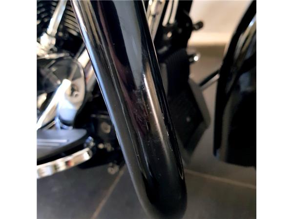HARLEY-DAVIDSON ROAD GLIDE 107