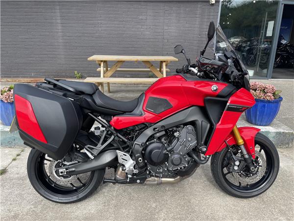 2022 Tracer 9 GT