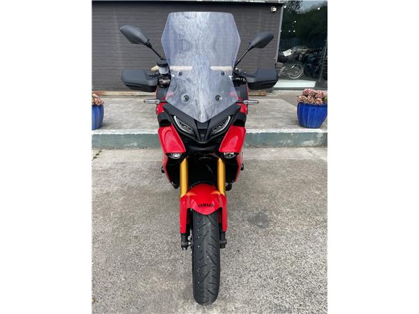2022 Tracer 9 GT