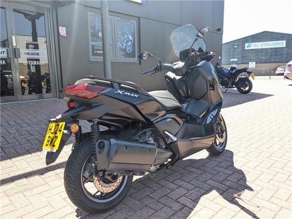 2023 Yamaha X-MAX
