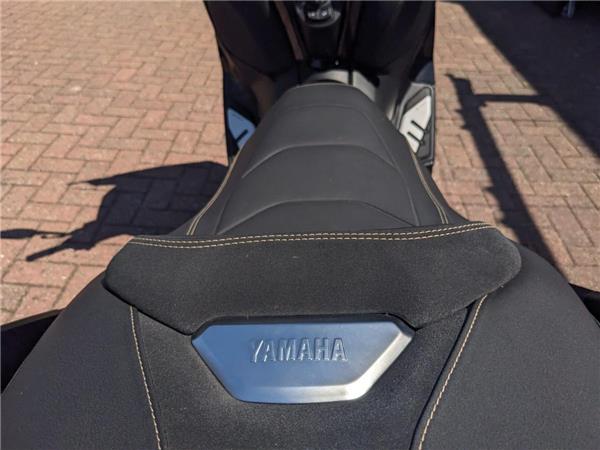 2023 Yamaha X-MAX