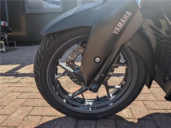 2023 Yamaha X-MAX