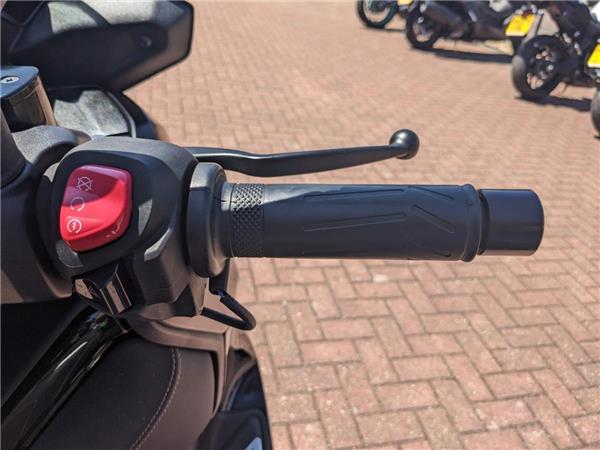 2023 Yamaha X-MAX